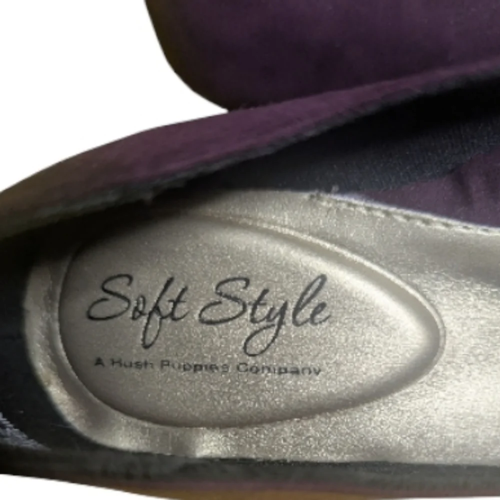 Soft Style Women's Shoes Wedges Pumps Size 5.5 Purple Faux Suede